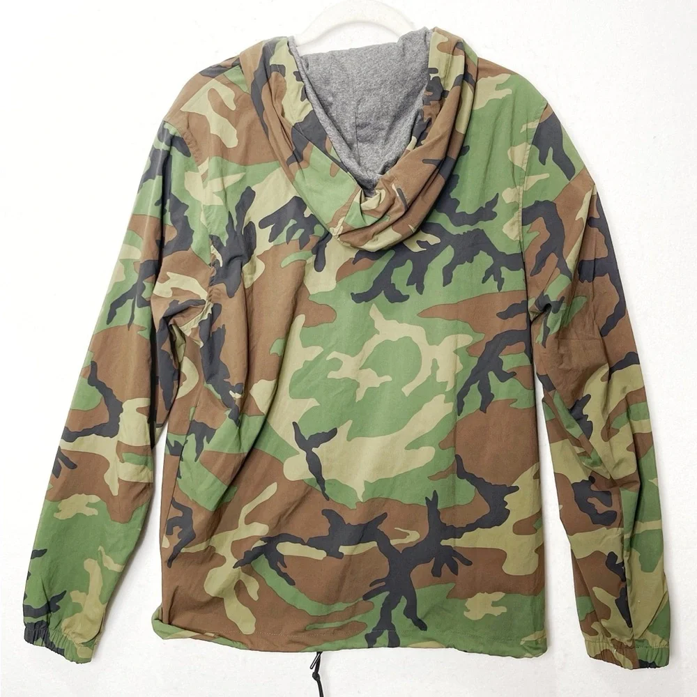 Nike Michigan State University Spartans Military Windbreaker Jacket Camo Hood.